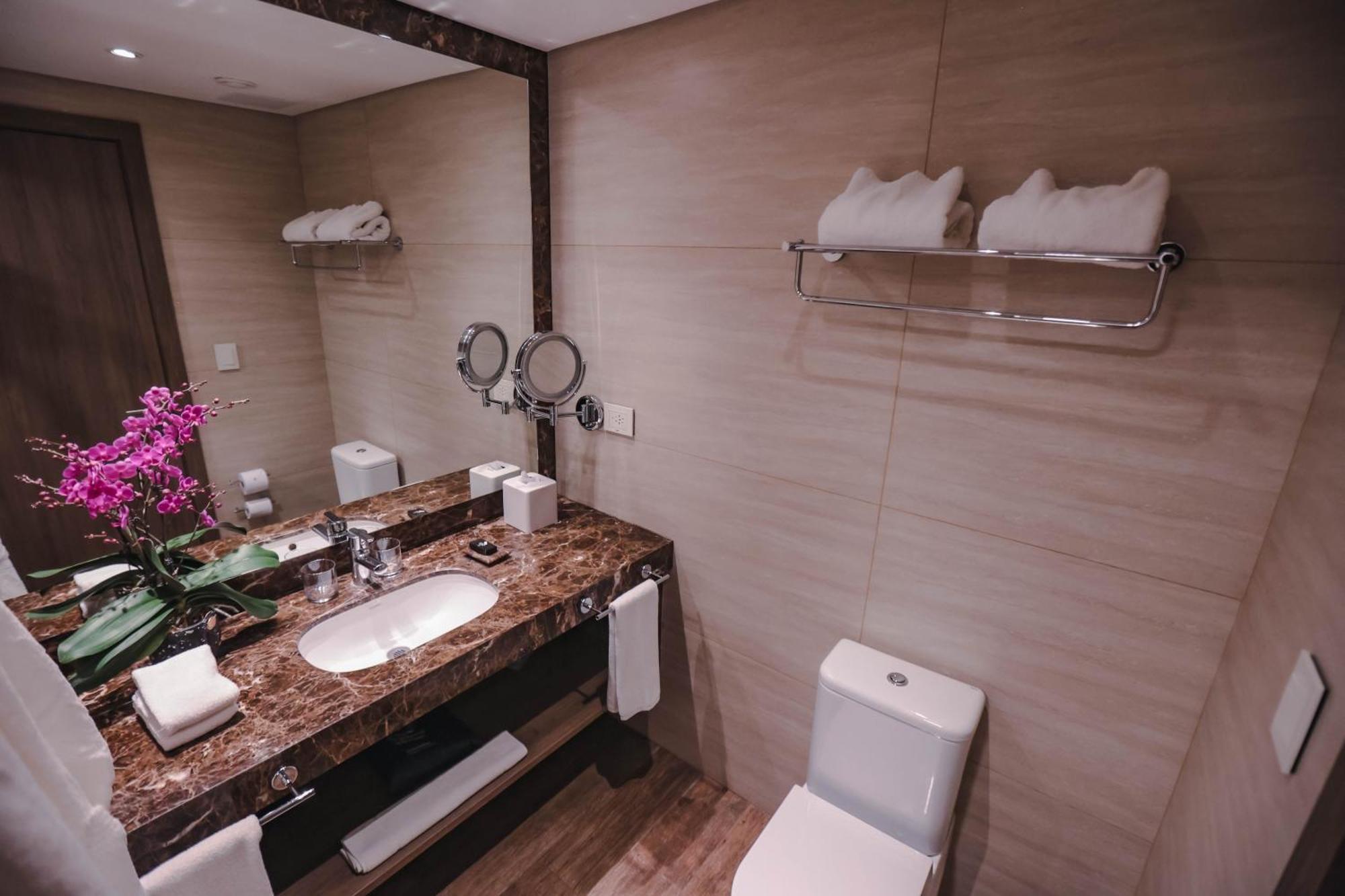 Paseo La Galeria Hotel & Suites Asuncion Luaran gambar
