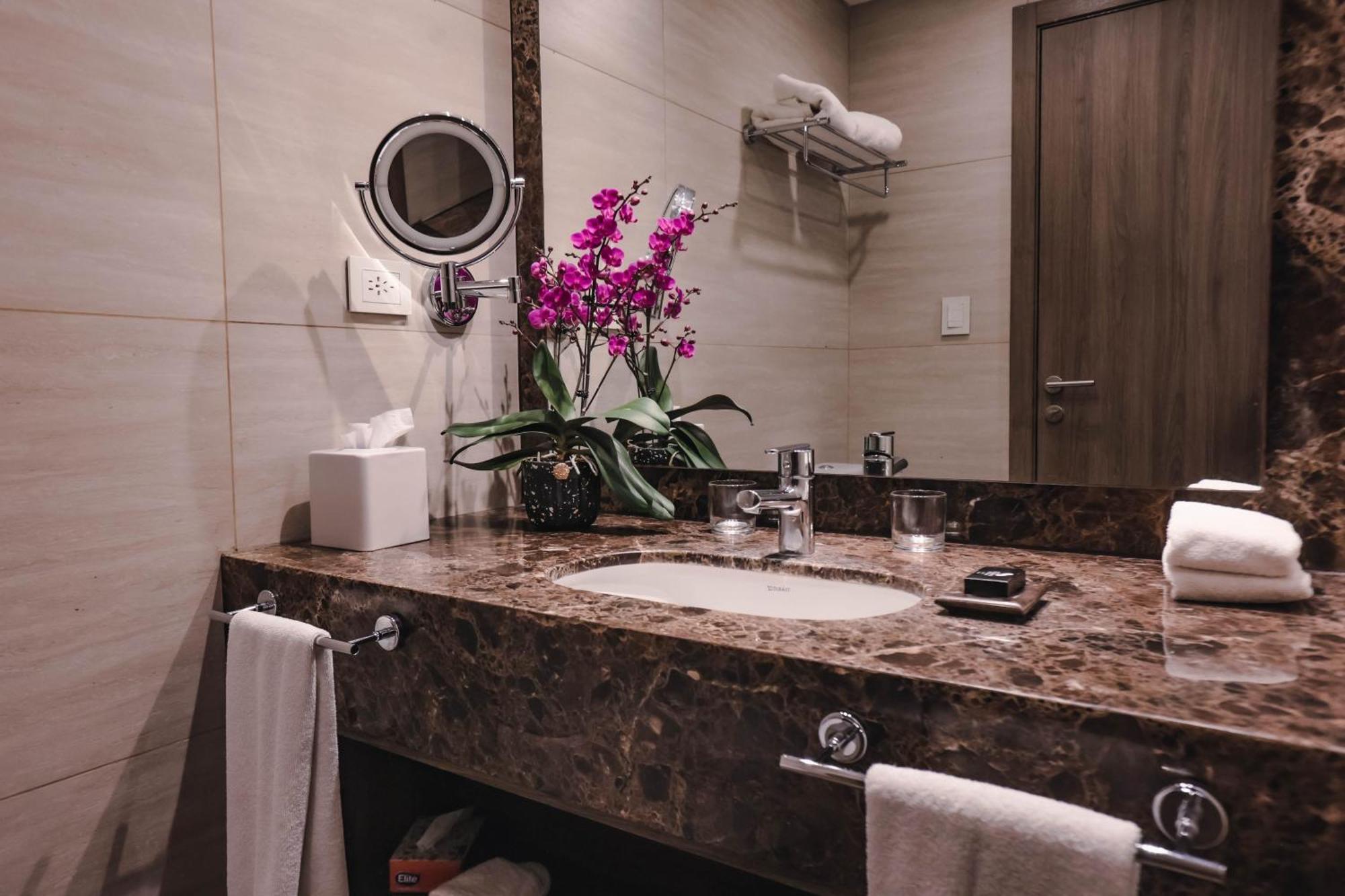 Paseo La Galeria Hotel & Suites Asuncion Luaran gambar